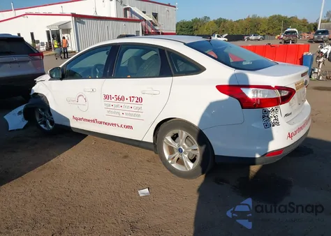 2014 Ford Focus Se z USA, uszkodzony, nr VIN 1FADP3F26EL192107